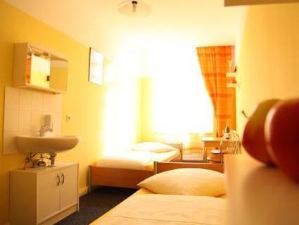 Hotel Pension Insor Berlin Exteriör bild